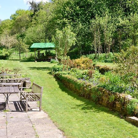 Driftcombe Farmhouse Bisley  Bagian luar foto