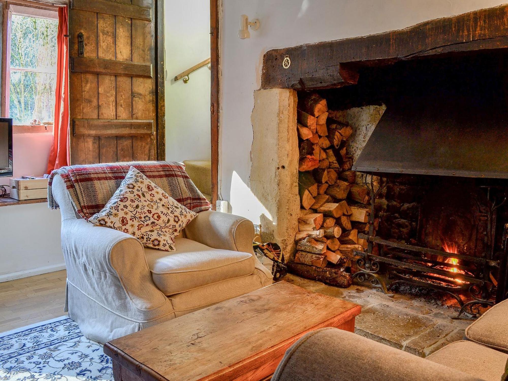 Driftcombe Farmhouse Bisley  Bagian luar foto